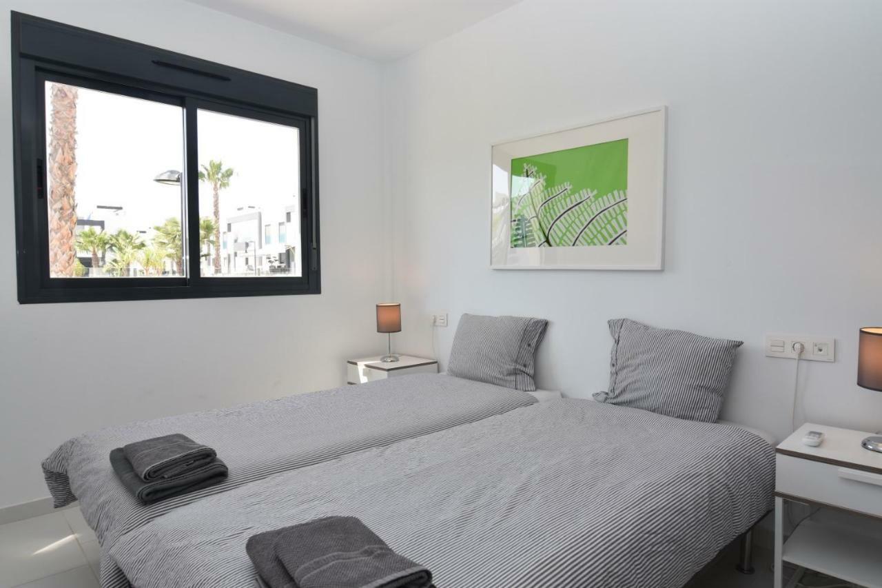 Oasis Beach VI South Facing Pool View La Zenia Dehesa de Campoamor  Esterno foto